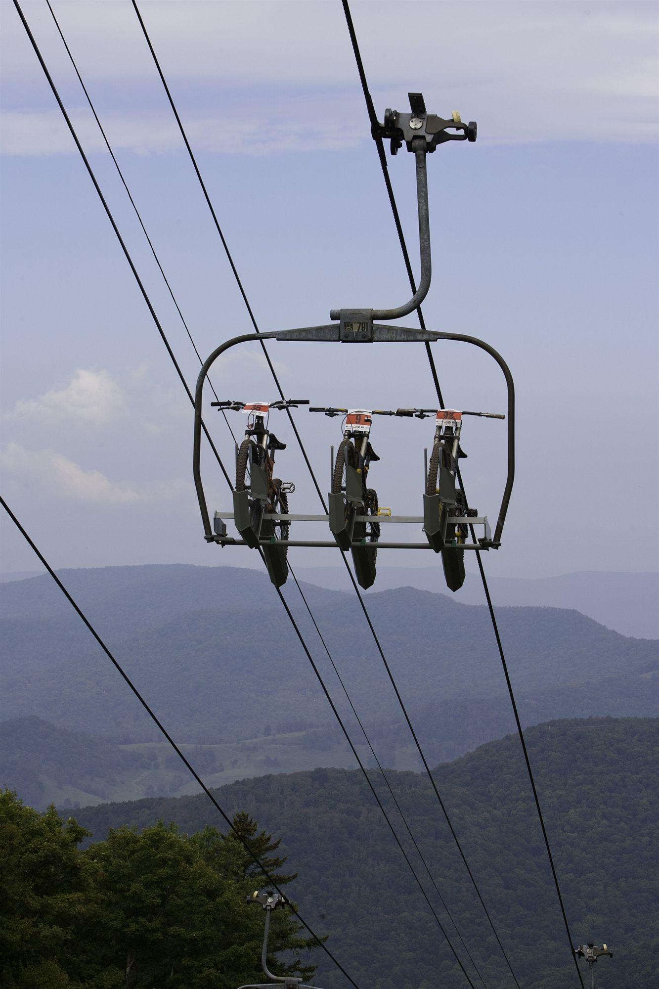 Hotel Snowcrest Snowshoe Esterno foto