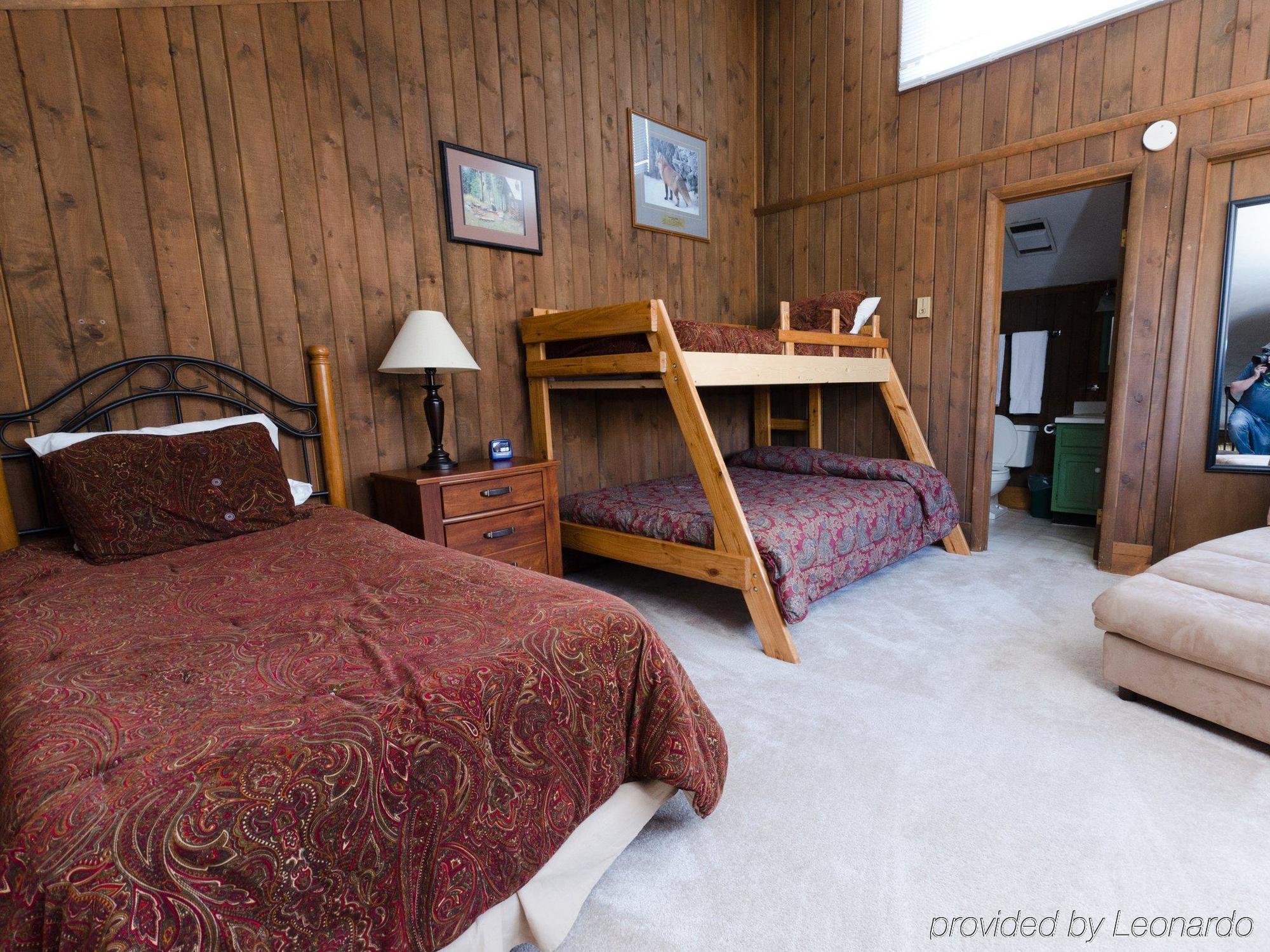 Hotel Snowcrest Snowshoe Esterno foto