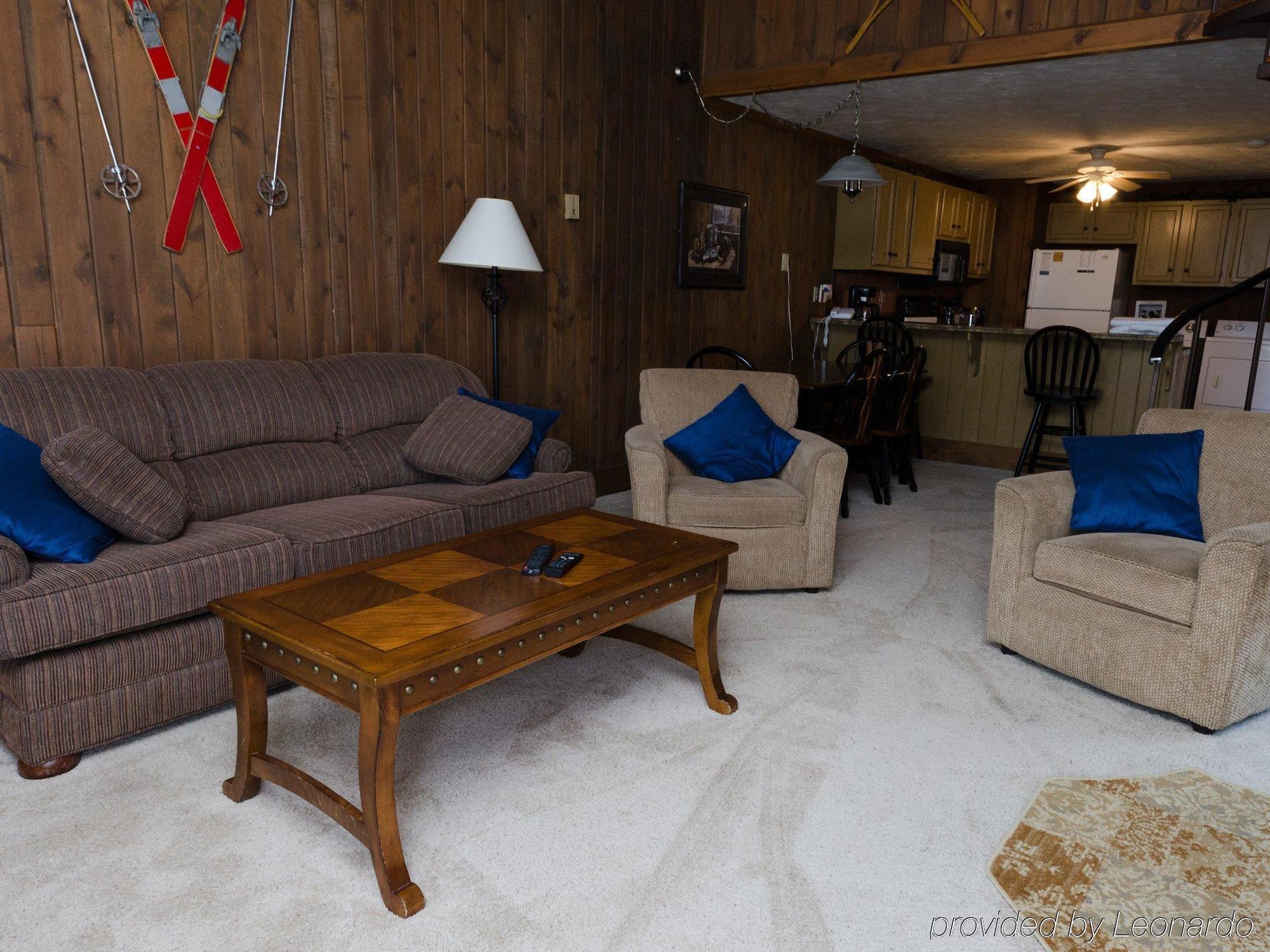 Hotel Snowcrest Snowshoe Esterno foto